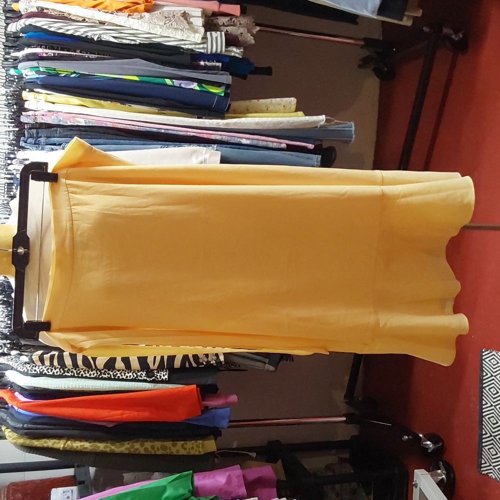 Shein Curve - Picture 4 of 4